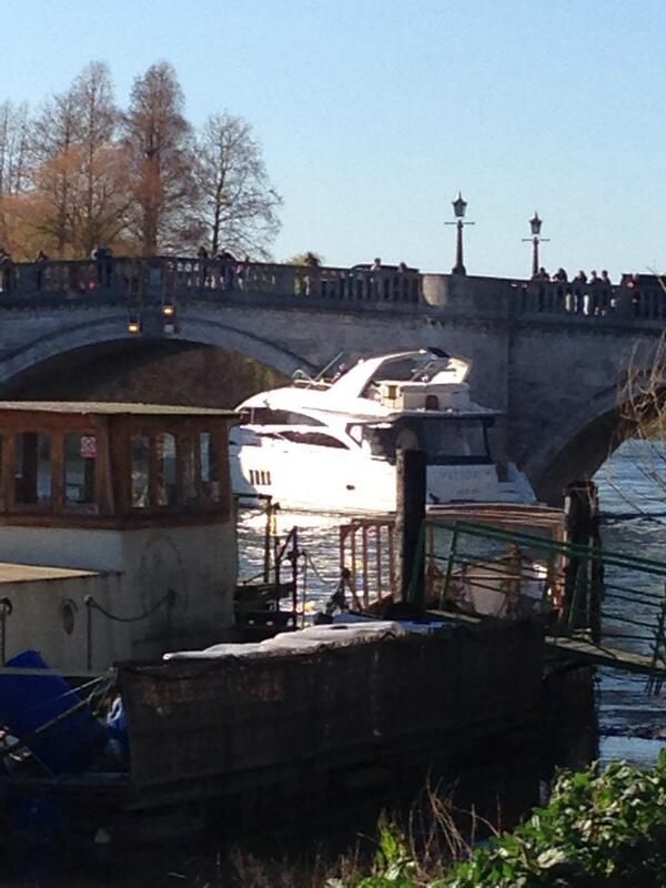 A million-pound yacht crashes into Richmond Bridge