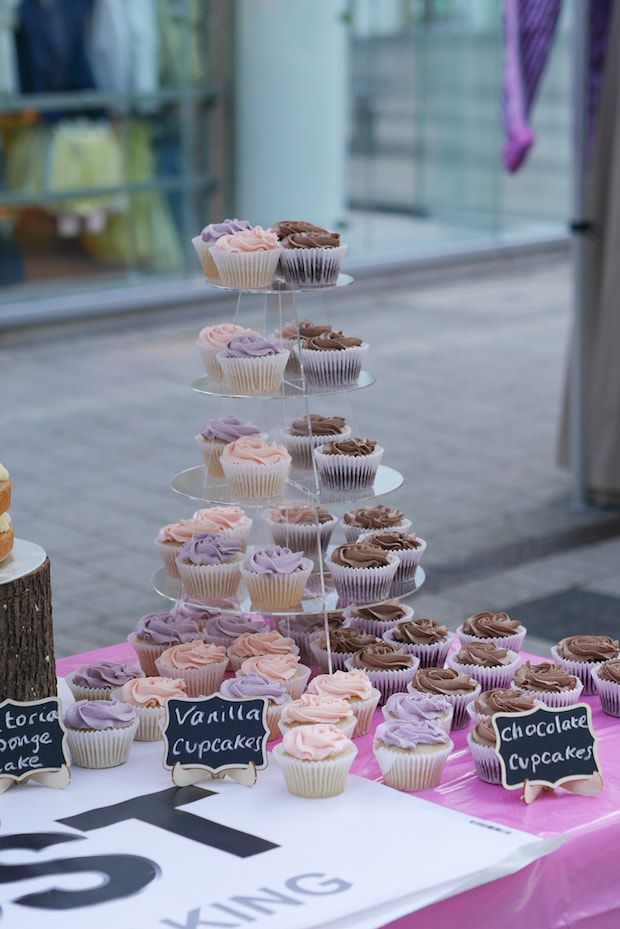 tasty-cakes-vegan-surrey-market-walton-min.jpg