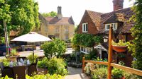 kinghams-pub-beer-garden-shere.jpg