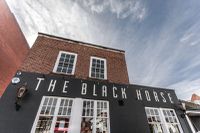 the-black-horse-pub-kingston.jpg