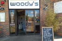Woodys-pub-kingston.jpg