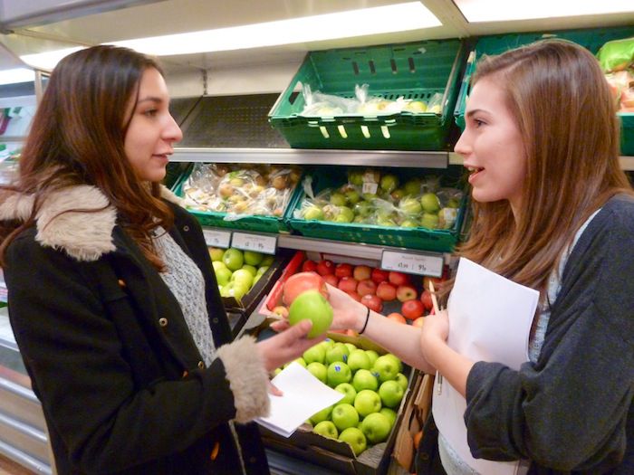 A Headstart Uni Smart Shopping