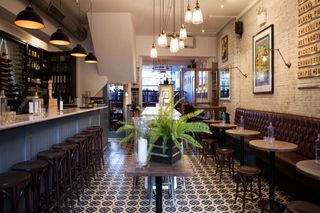 homesw15-restaurant-putney.jpg