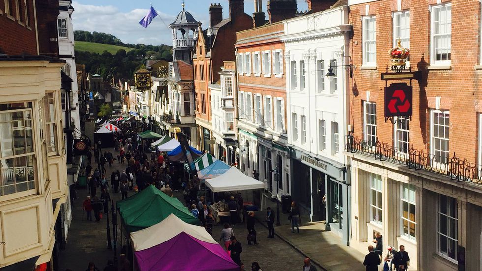 guildford market- from the facebook page- @GuildfordFarmersMarket.jpg