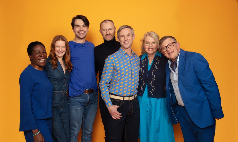 TWOFD - Mark Gatiss with cast - photocredit, Darren Bell.jpg