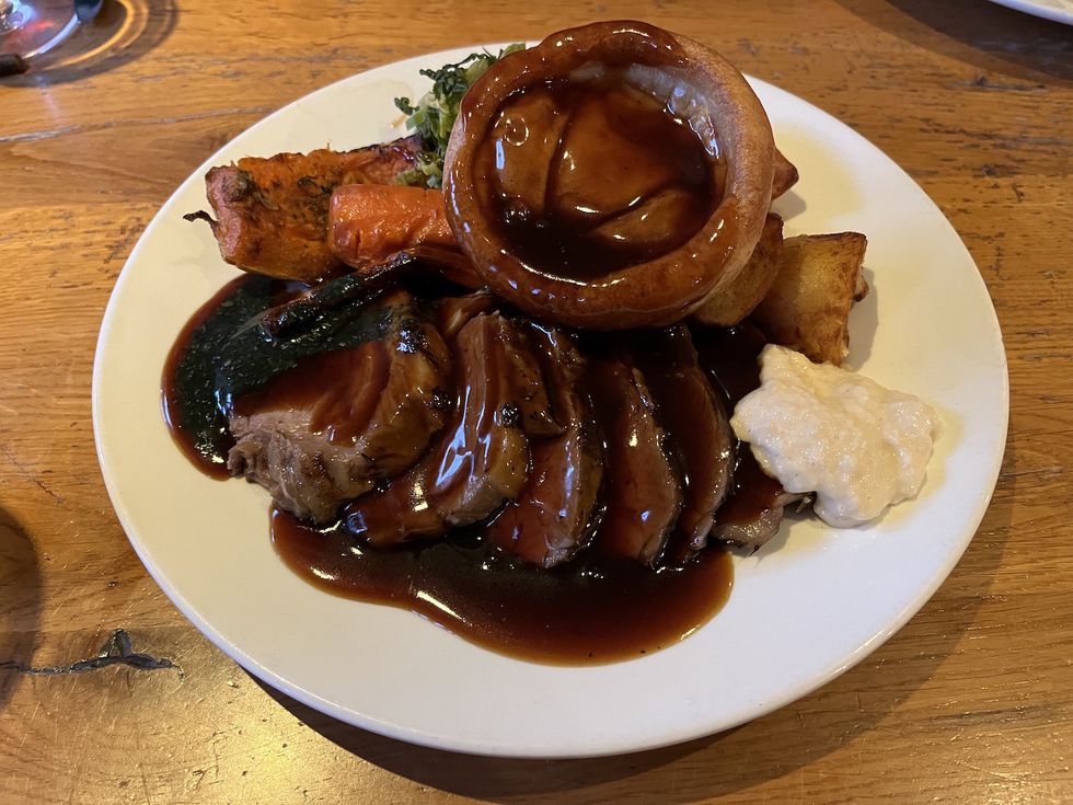 sunday roast percy arms image.jpg