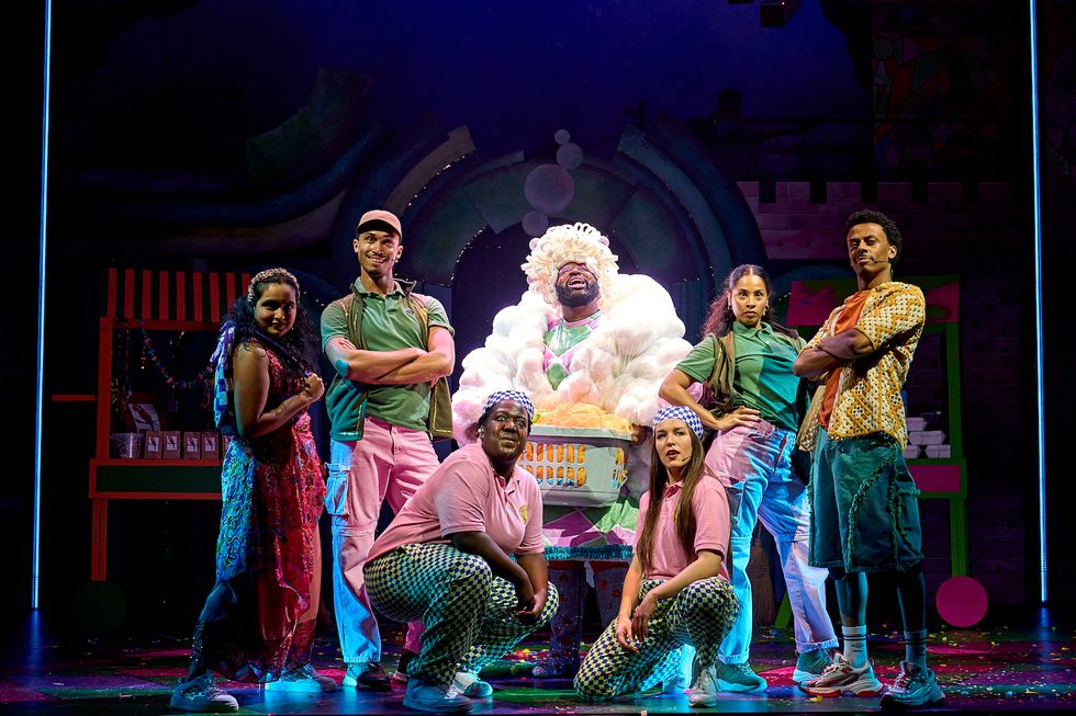 The Cast of Aladdin - Lyric Hammersmith - Photo credit Manuel Harlan (049).jpg