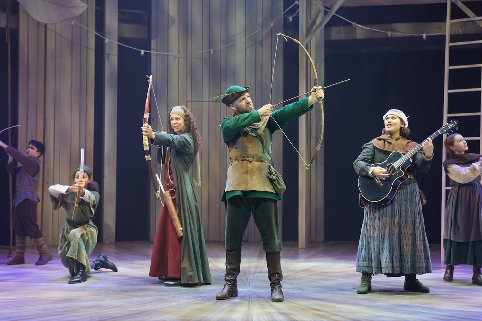 Robin Hood and The Christmas Heist at the Rose Theatre. Photo by Mark Douet  650A9549.JPG