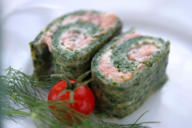 Spinach and Salmon Roulade.jpeg