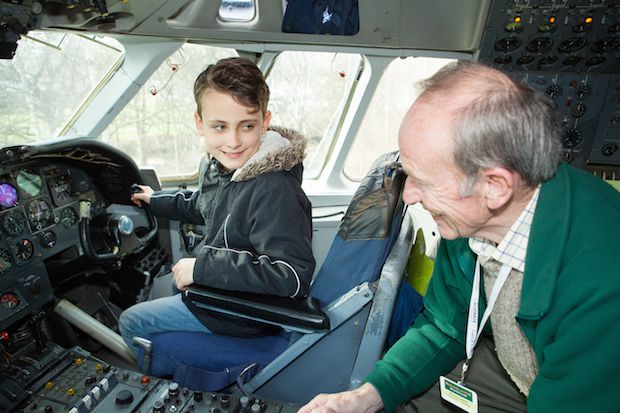 VC-10 cockpit copy.jpg